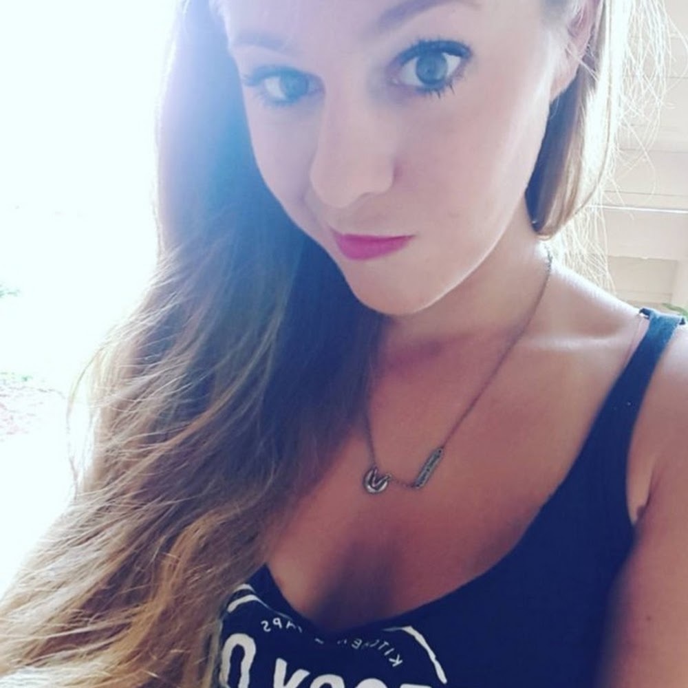 Meet your Posher, Bartender